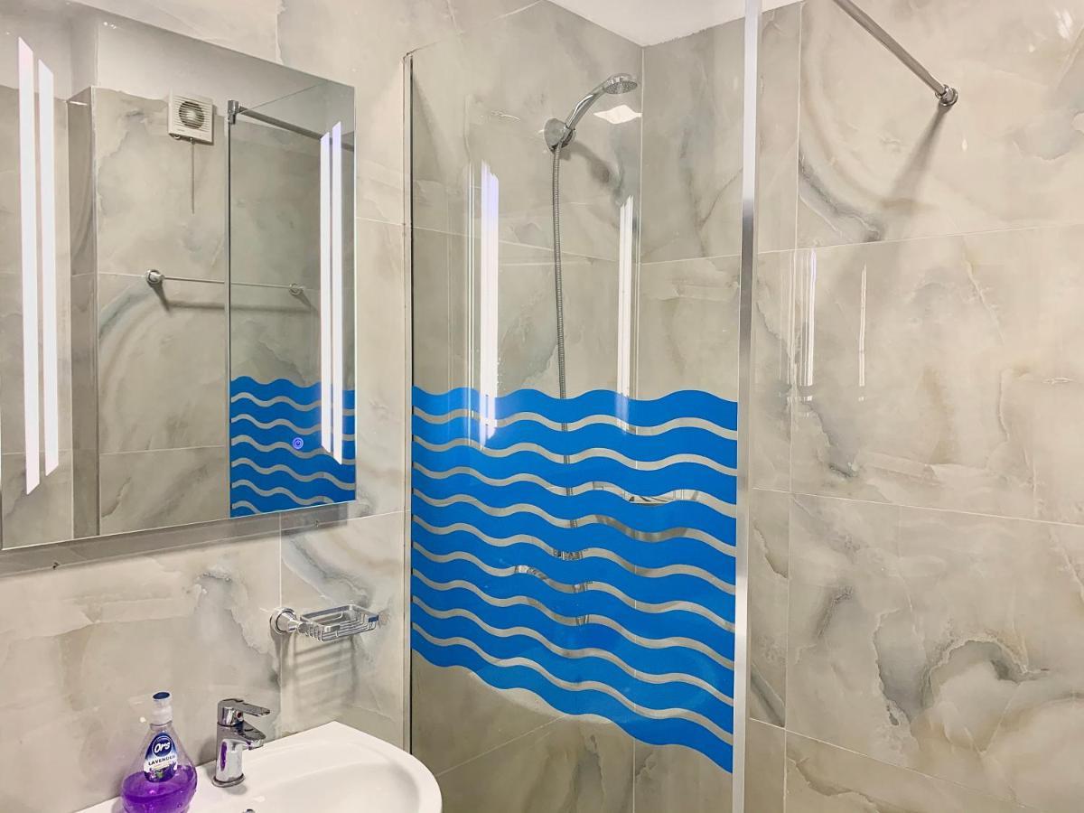 Classic 306 Apartament *